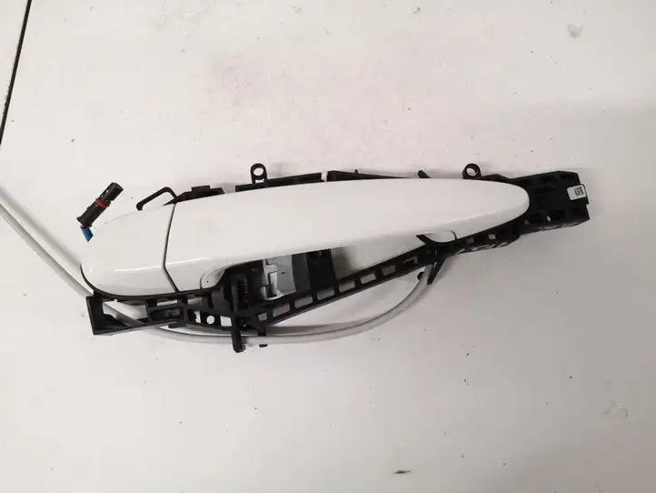 BMW 1 F20 F21 (2011 - 2019) 7268446 Наружная ручка двери — фото 1