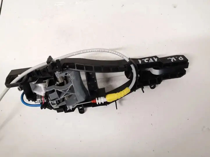 BMW 1 F20 F21 (2011 - 2019) 7268446 Наружная ручка двери — фото 2