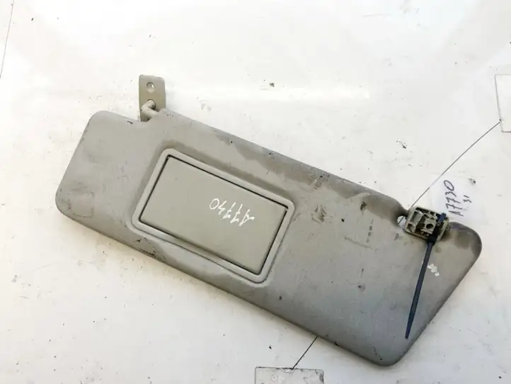 Toyota Corolla Verso E121 (2001 - 2004) Солнцезащитный козырек — фото 1