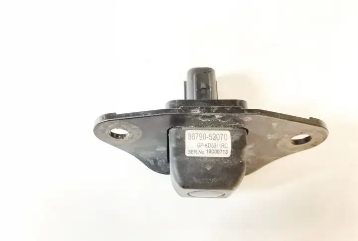 Toyota Verso (2009 - 2012) 8679052070 Видеокамера заднего вида — фото 2