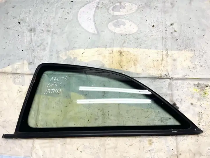 Opel Astra G (1998 - 2004) 43r007022 Заднее боковое стекло — фото 1