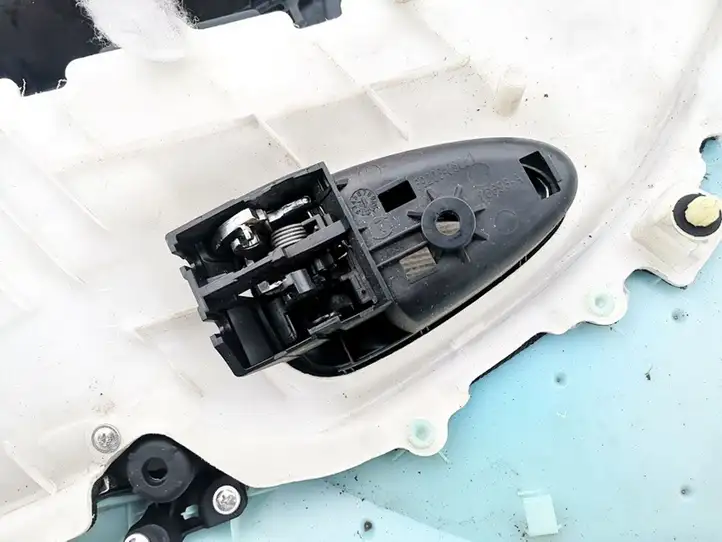 Toyota Avensis T270 (2012 - 2015) 6920605051 Внутренняя ручка двери — фото 2