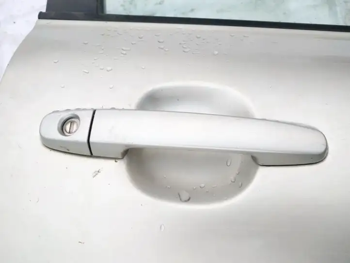 Toyota Avensis Verso (2001 - 2004) Наружная ручка двери — фото 3