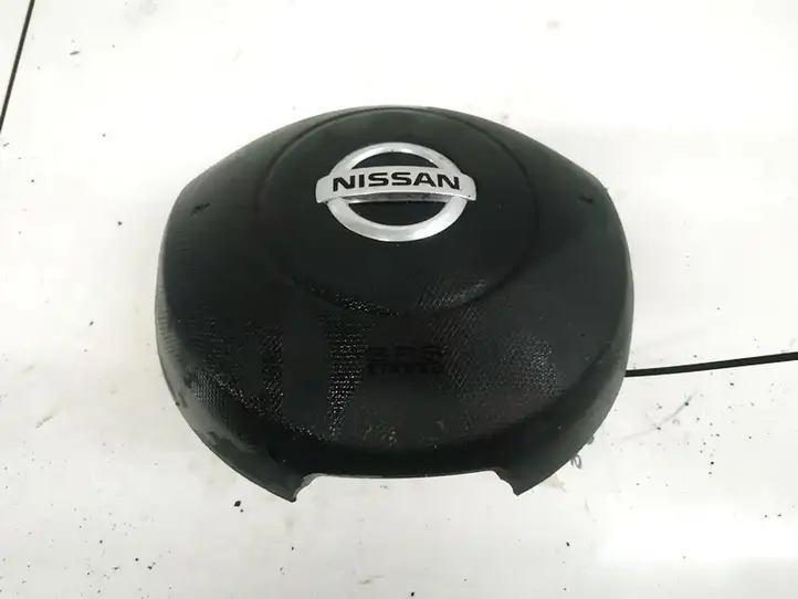 Nissan Micra (2003 - 2007) Подушка безопасности руля — фото 1
