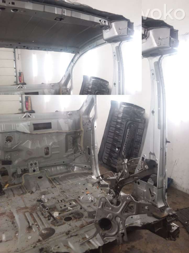 Nissan NV200 (2009 - )   Передняя четверть
