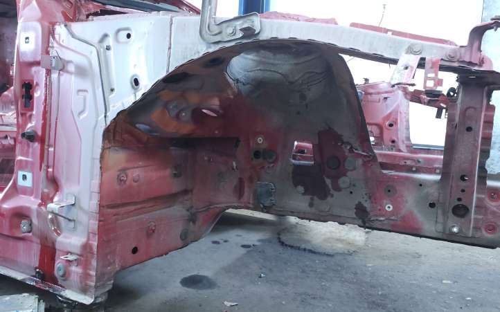 BMW 1 F20 F21 (2011 - 2019)   Передняя четверть