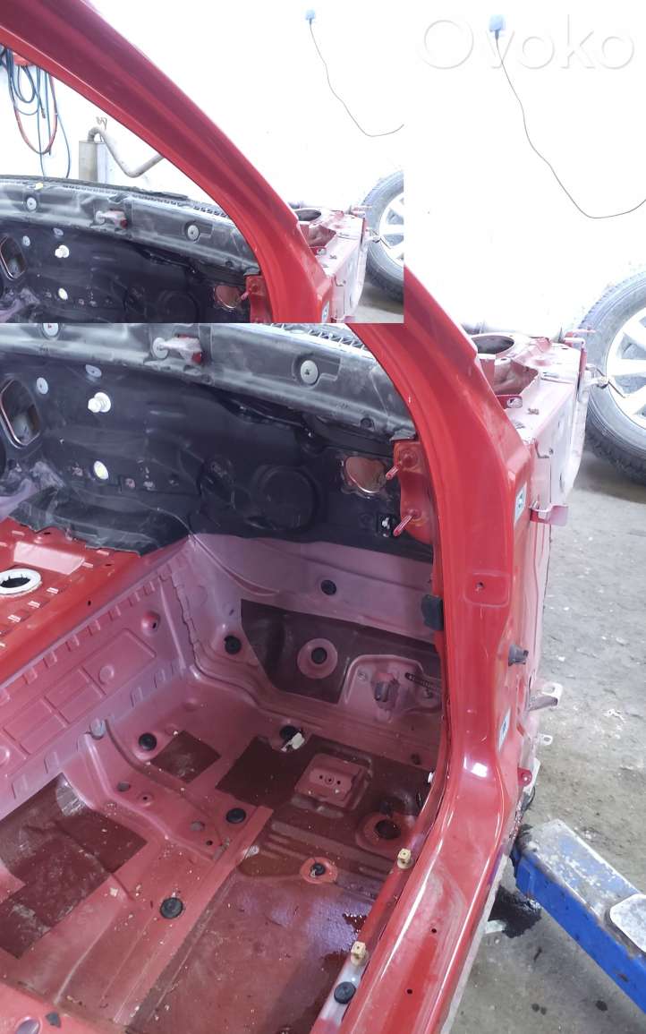 BMW 1 F20 F21 (2011 - 2019)   Передняя четверть