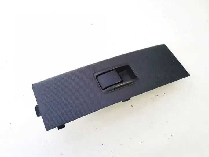 Toyota Corolla Verso AR10 (2004 - 2009) 7423l0f030 Блок кнопок стеклоподъемников — фото 1