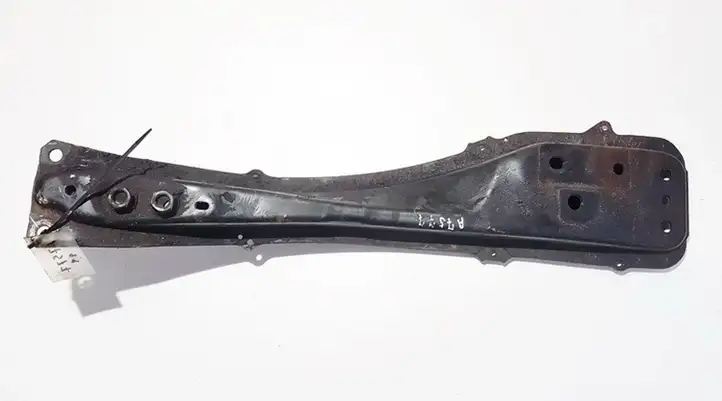 Toyota Corolla Verso AR10 (2004 - 2009) Передняя балка подвески — фото 1