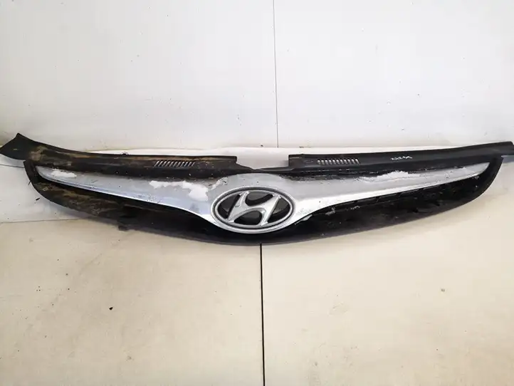 Hyundai i30 (2007 - 2012) 863512r500 Передняя решетка — фото 1