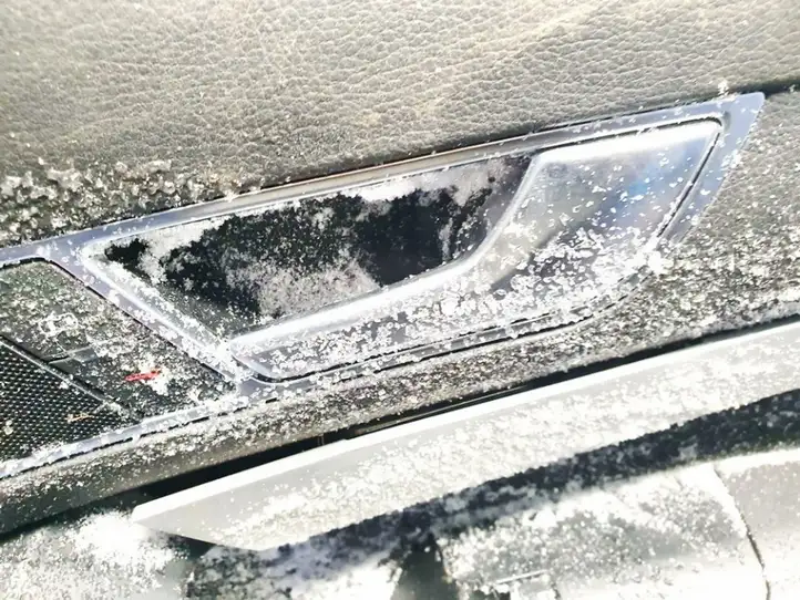 Audi A6 S6 C6 4F (2004 - 2008) 410837020b Внутренняя ручка двери — фото 2