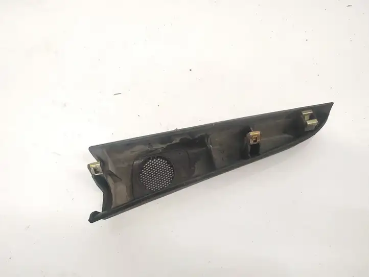Toyota Avensis Verso (2001 - 2004) 6749144040 Накладка бокового динамика — фото 3