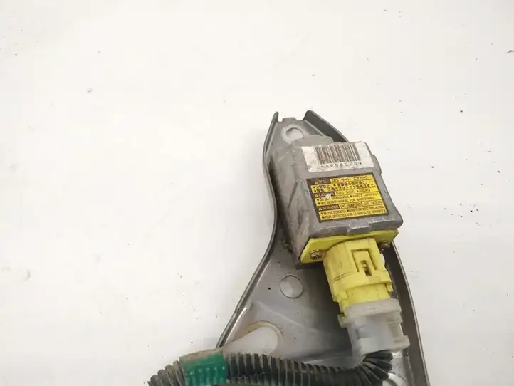 Toyota Avensis Verso (2001 - 2004) 8986044010 Датчик удара SRS — фото 3