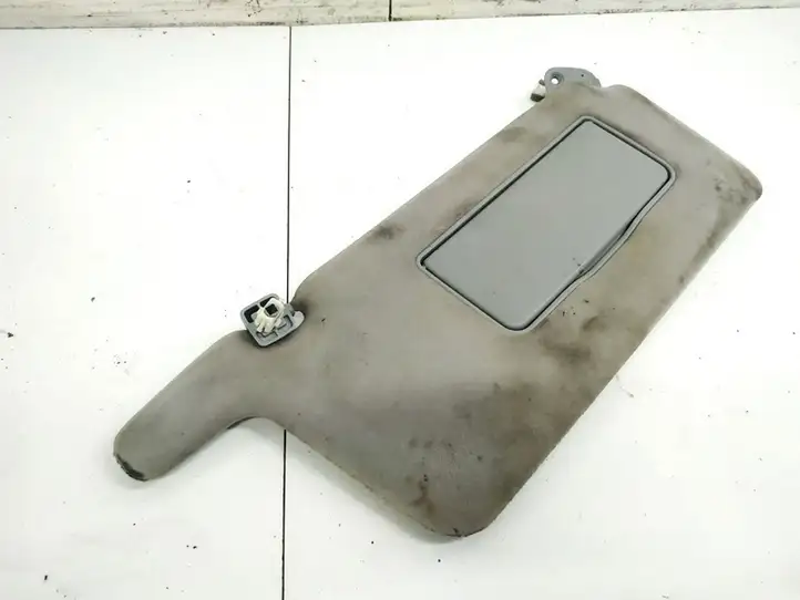 Toyota Avensis Verso (2001 - 2004) Солнцезащитный козырек — фото 1