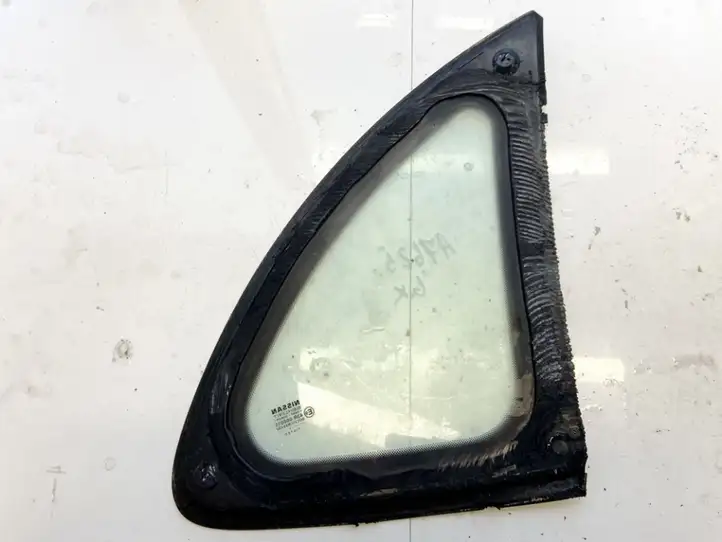 Nissan Almera (2000 - 2006) 43r000014 Заднее боковое стекло — фото 2