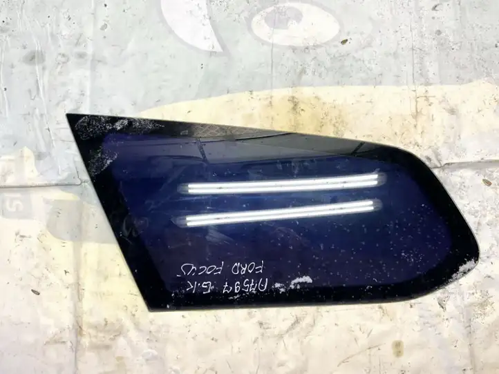 Ford Focus (2005 - 2008) 43r001057 Заднее боковое стекло — фото 1