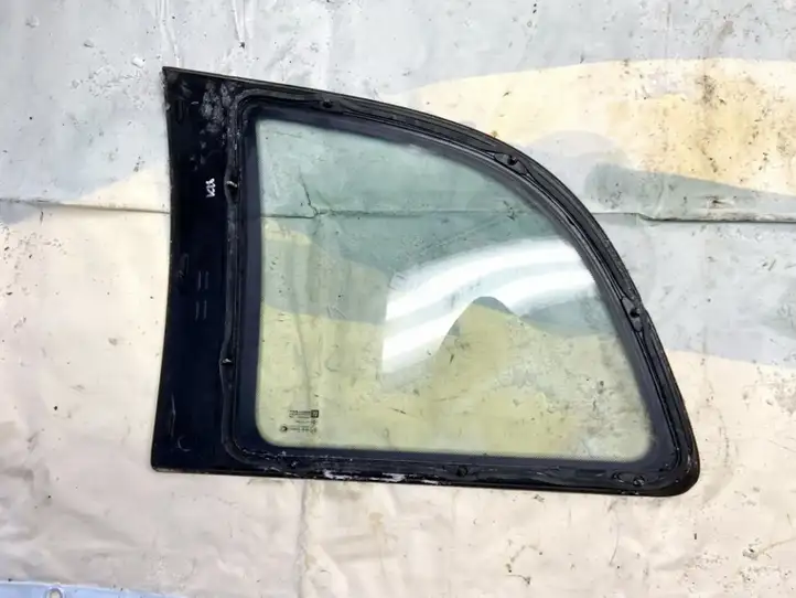 Opel Zafira A (1999 - 2003) 43r008577 Заднее боковое стекло — фото 2