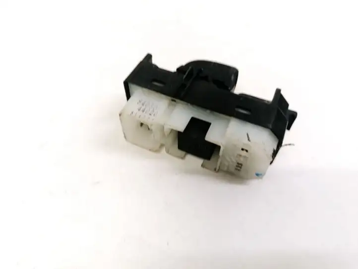 Toyota Avensis Verso (2001 - 2004) 8403044020 Блок кнопок стеклоподъемников — фото 3
