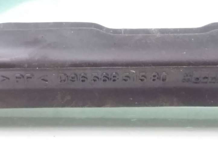 Citroen C4 (2004 - 2008)  9756851580 Маленькое стекло 