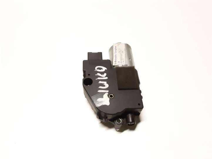 Hyundai Tucson JM (2004 - 2009)  061003107 Двигатель привода люка-крыши