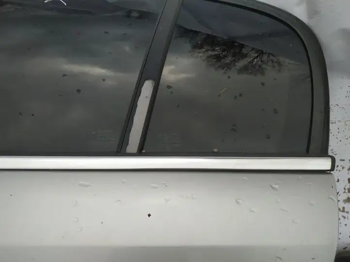 Opel Signum (2002 - 2008) Накладка стекла задней двери — фото 2