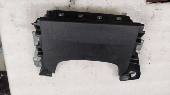 Mitsubishi Outlander (2018 - 2021)  7030A31754 Подушка безопастности колен