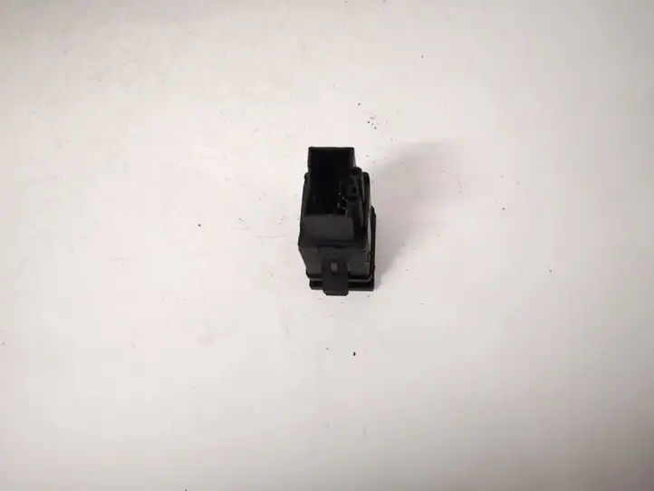 Volkswagen Polo (2001 - 2005) 6q0959621 Кнопка обогрева стекла — фото 3