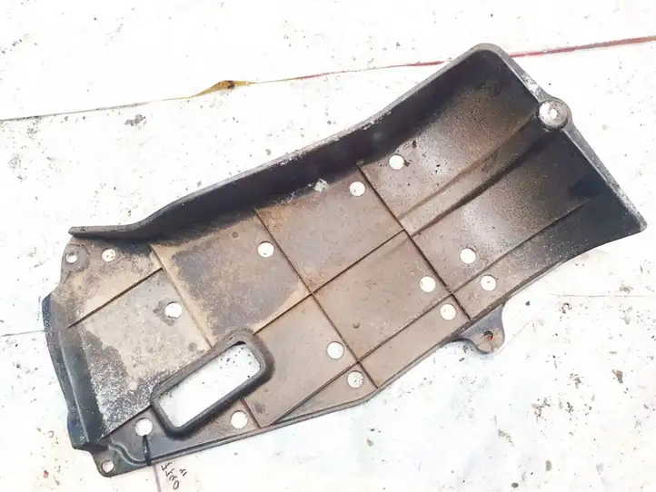 Toyota Corolla Verso E121 (2001 - 2004) 5839813070 Защита двигателя — фото 2
