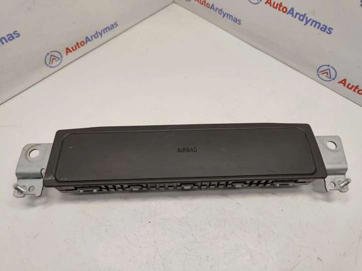 BMW 3 F30 F35 F31 (2012 - 2018)  9228653 Подушка безопастности колен