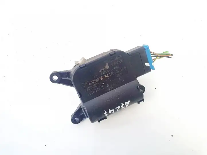 Volkswagen Golf V (2003 - 2009) 0132801337 Двигатель задвижки потока воздуха — фото 1