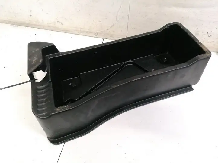 Toyota Yaris (2005 - 2009) 649950D010 Вещевой ящик — фото 1