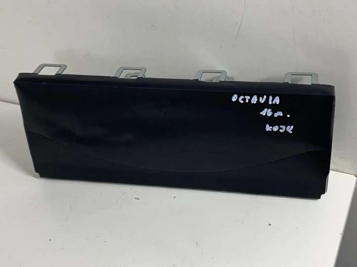 Skoda Octavia Mk3 (5E) (2013 - 2019)  5G1880841C Подушка безопастности колен