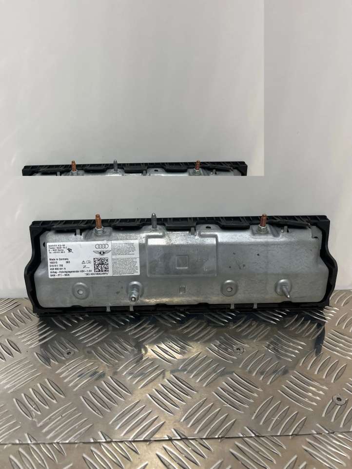 Audi A6 (2011 - 2014)  4G8880841A Подушка безопастности колен