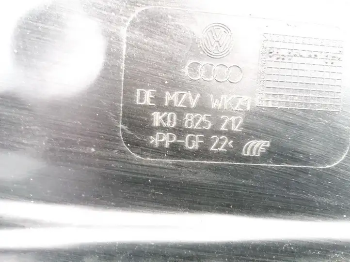 Volkswagen Touran I (2003 - 2010) 1k0825212l Защита двигателя — фото 3