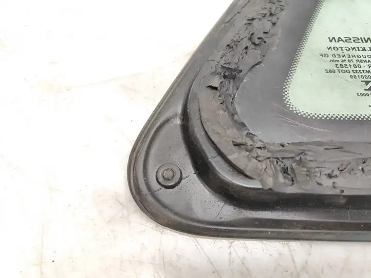 Nissan Qashqai (2013 - 2017) 43R001583 Заднее боковое стекло — фото 5