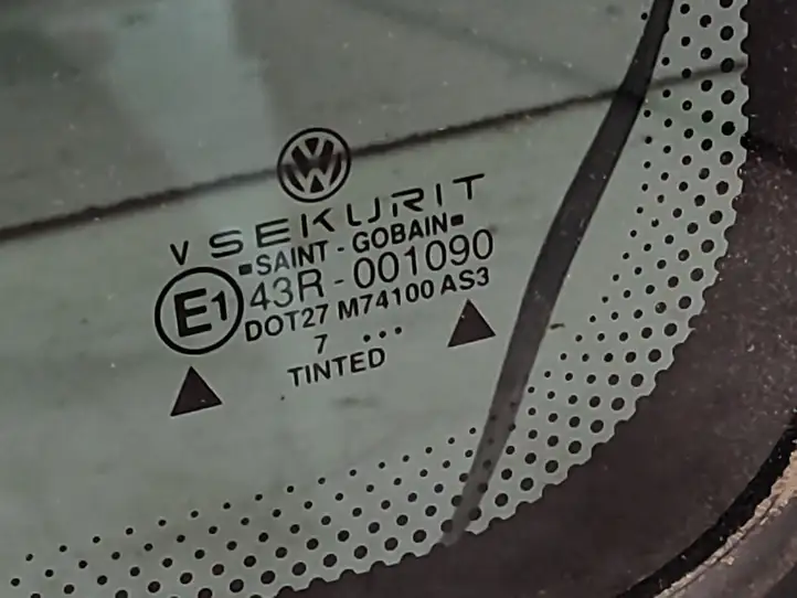 Volkswagen Transporter - Caravelle T4 (1990 - 2003) 703819905 Заднее боковое стекло — фото 4