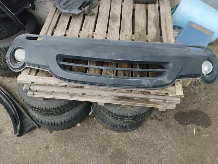 Chrysler Pacifica (2003 - 2008) 04857772AA Нижняя часть переднего бампера — фото 1