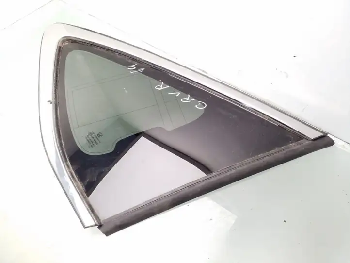Honda CR-V (2012 - 2016) AS3 Заднее боковое стекло — фото 1