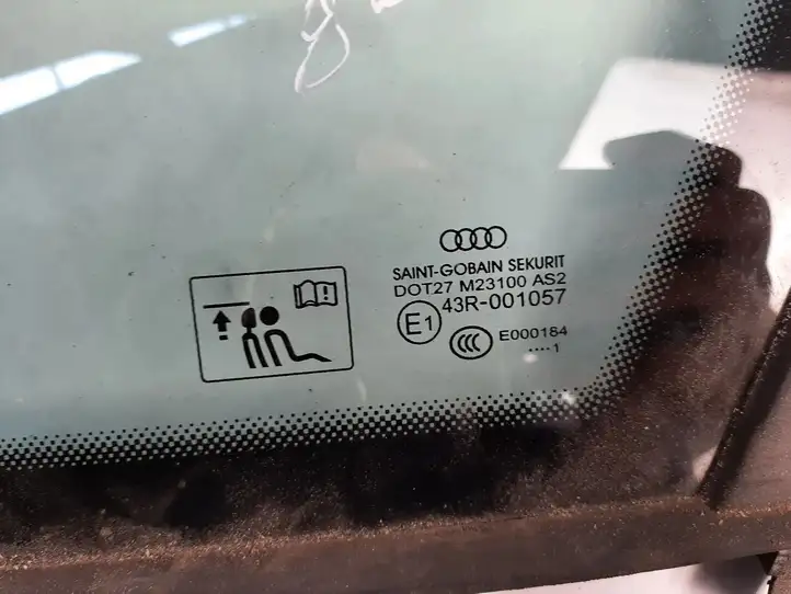 Audi A6 C7 (2011 - 2014) 43R001057 Заднее боковое стекло — фото 3
