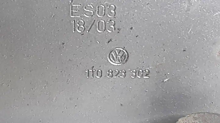 Volkswagen Touran I (2003 - 2010) 1T0823302 Петли капота — фото 2