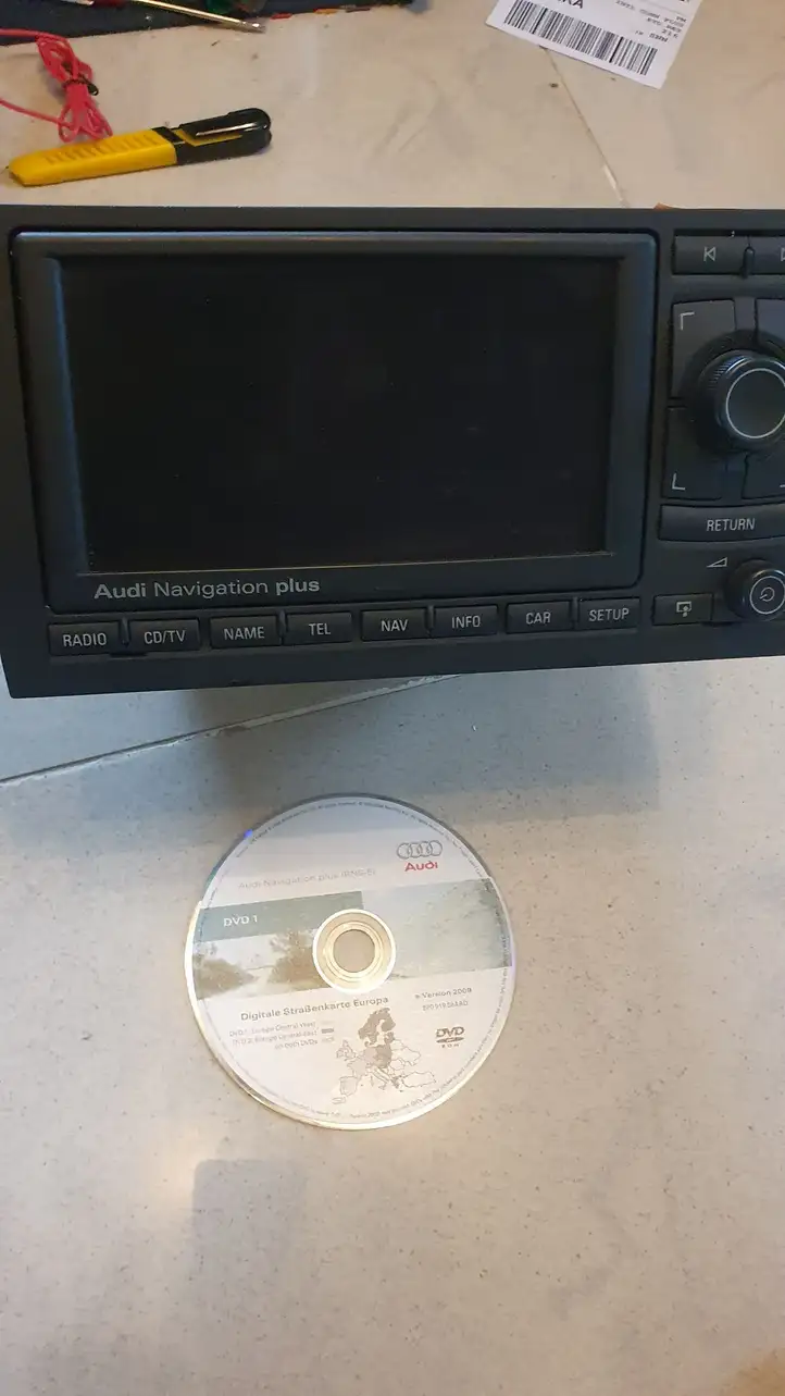 Audi A6 S6 C5 4B (2001 - 2004) 8P0919884AD Навигационные карты CD/DVD — фото 3