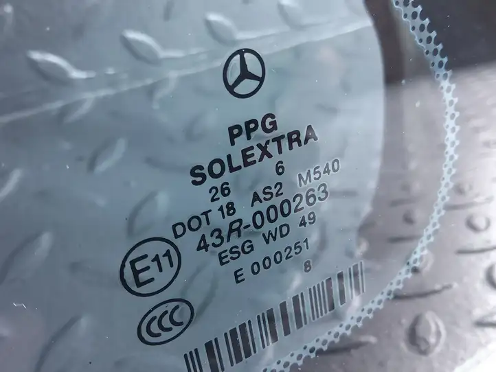 Mercedes-Benz R W251 (2005 - 2013) A2516702350 Заднее боковое стекло — фото 3
