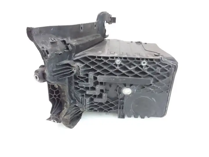 Volvo XC60 (2008 - 2013) 31294786 Площадка аккумулятора — фото 2