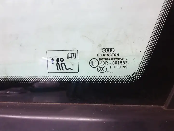 Audi A3/S3 8P (2004 - 2008) 8P4845300B Заднее боковое стекло — фото 2