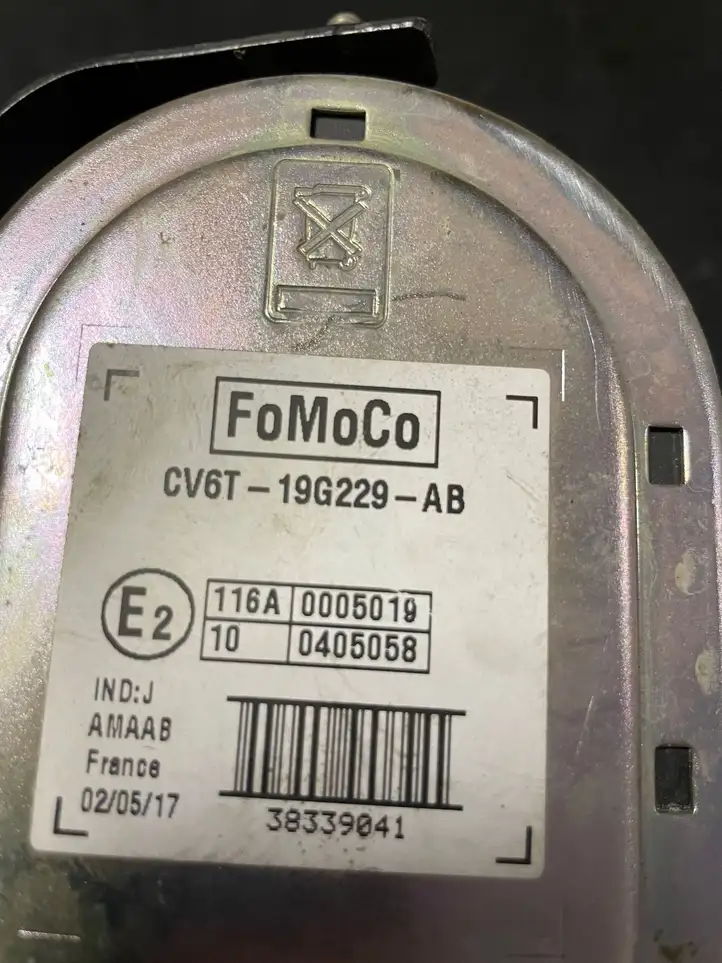 Ford Focus (2015 - 2019) CV6T-19G229-AB Сирена сигнализации — фото 5