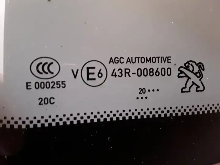 Peugeot 3008 II (2016 - 2023) E643R008600 Заднее боковое стекло — фото 3