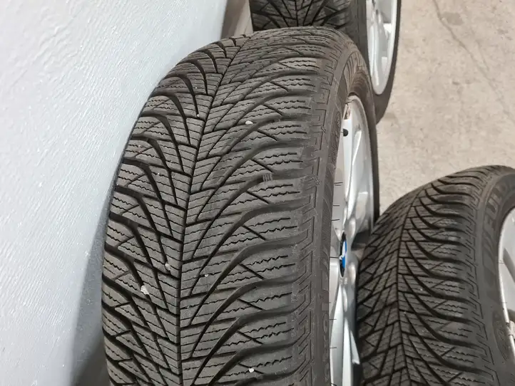 BMW 1 E81 E87 (2004 - 2011)  6779786 Обод (ободья) колеса из легкого сплава R 16