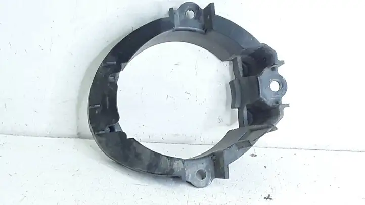 Toyota Avensis T270 (2009 - 2012) 5212705060 Кронштейн противотуманной фары — фото 1