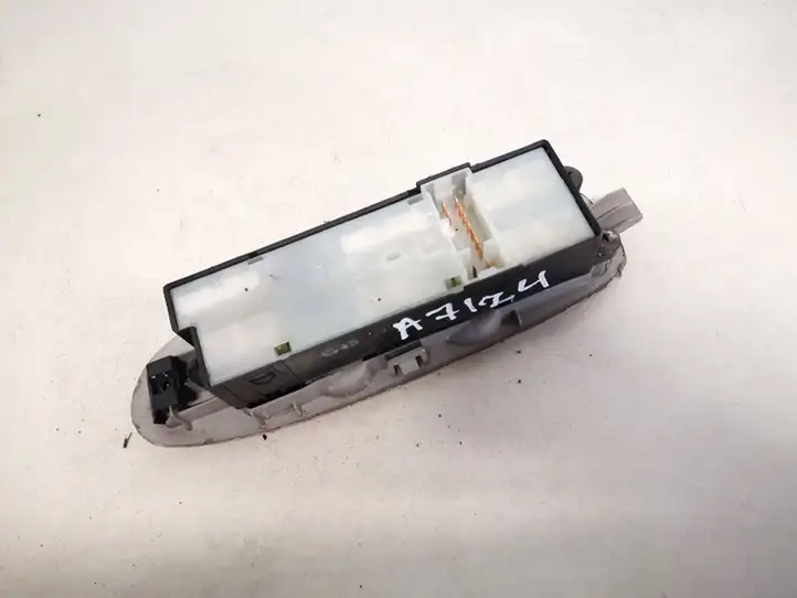 Nissan Almera (2000 - 2006) 80961bu400 Кнопка стеклоподъемников — фото 2