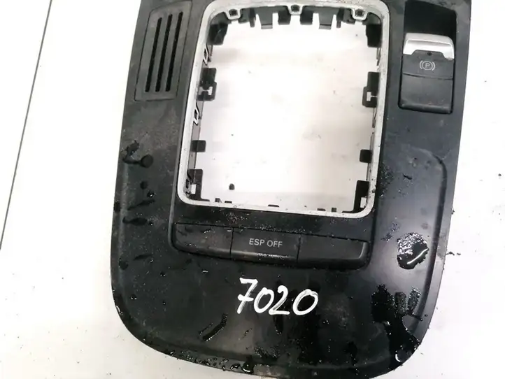 Audi A5 8T 8F (2011 - 2016) 8K0959673 Кнопка ручного тормоза — фото 2